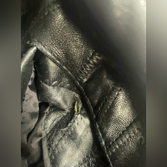 Men's Vintage 1980s Authentic Leather Jacket - Picture 2 of 8